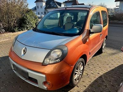 Orange Gebraucht 2009 Renault Kangoo Kombi | 2.500 € (Guter Preis)