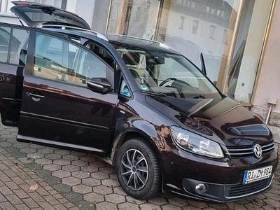 Violet Gebraucht 2013 VW Touran Van / Kleinbus | 7.500 € (Fairer Preis)