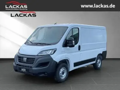 Second-hand Fiat Ducato 120 CP (88 kW) 2023 Alb Van
