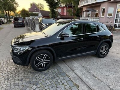Mercedes GLA180