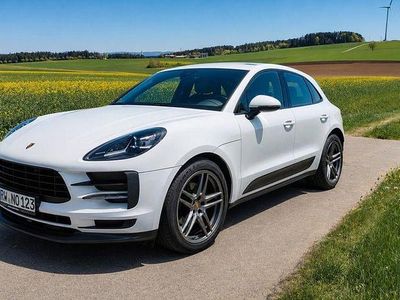 Second-hand Porsche Macan 245 CP (180 kW) 2021 Alb SUV