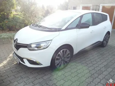 Gebraucht Renault Grand Scénic Business 140 PS (102 kW) 2021 Weiß Van / Kleinbus