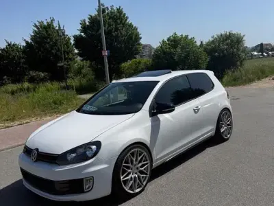 Gebraucht VW Golf VI GTI 211 PS (155 kW) 2009 Weiß Kleinwagen