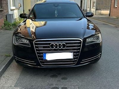 Audi A8L