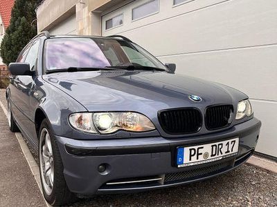 Gebraucht BMW 330 231 PS (169 kW) 2003 Blau Kombi