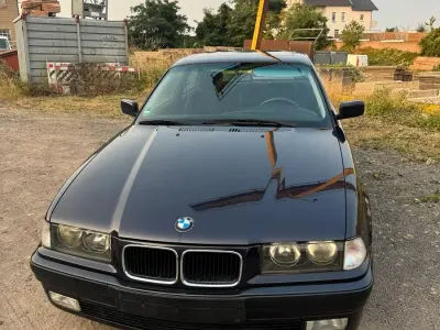 Gebraucht BMW 316 102 PS (75 kW) 1995 Violet Coupé