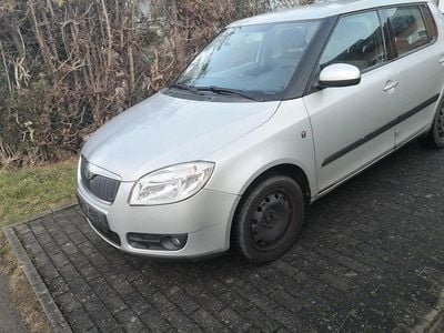 Gebraucht Skoda Fabia Ambition 69 PS (50 kW) 2007 Silber Kleinwagen