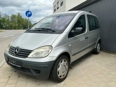 Gebraucht Mercedes Vaneo 91 PS (66 kW) 2004 Silber Van / Kleinbus
