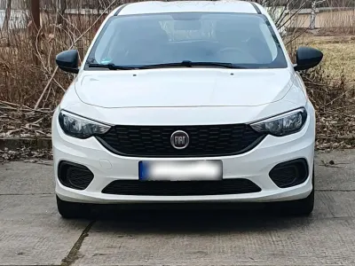 Gebraucht Fiat Tipo 95 PS (69 kW) 2019 Weiß Kombi
