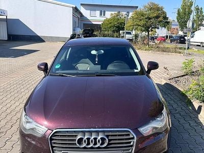 Gebraucht Audi A1 123 PS (90 kW) 2012 Violet Kleinwagen