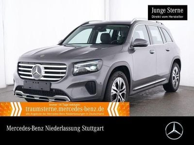 Mercedes GLB220