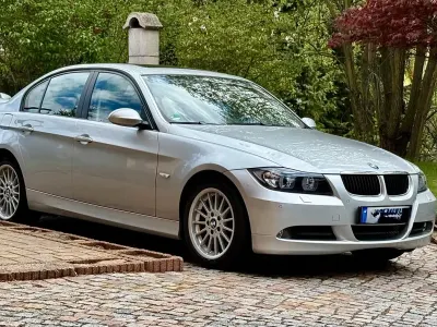 Używany BMW 320 163 KM (119 kW) 2007 Srebrny Sedan/Limuzyna