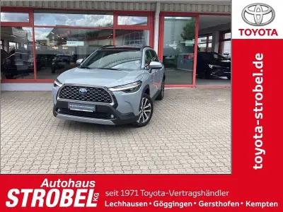 Gebraucht Toyota Corolla Cross Team 197 PS (144 kW) 2023 Manhattengrau SUV