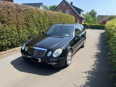Mercedes E320