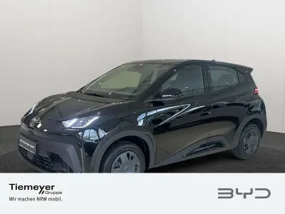 Neu BYD Dolphin Surf Active 64 kW (88 PS) 2026 Polar night black Kleinwagen