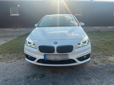 BMW 218