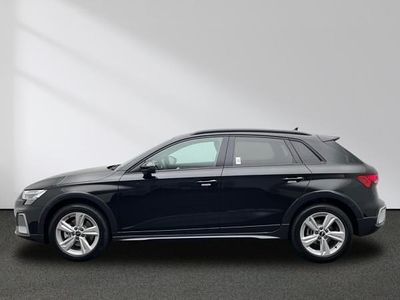 Neu Audi A3 Comfort 150 PS (110 kW) 2025 Schwarz (mythosschwarz metallic) Limousine