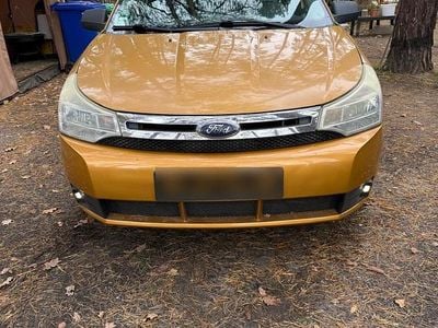 Gebraucht Ford Focus 146 PS (107 kW) 2009 Gelb Limousine