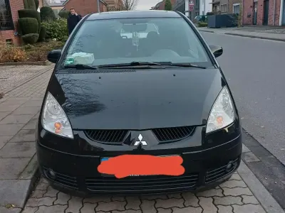 Gebraucht Mitsubishi Colt 95 PS (69 kW) 2007 Schwarz Van / Kleinbus