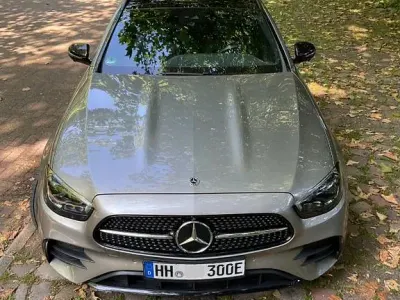 Gebraucht Mercedes E300 320 PS (235 kW) 2021 Silber Kombi