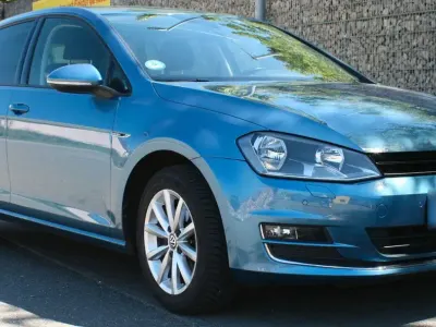 Gebraucht VW Golf VII LOUNGE 150 PS (110 kW) 2015 Blau Limousine