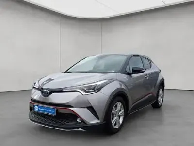 Usata Toyota C-HR Style 122 CV (89 kW) 2018 Argento SUV