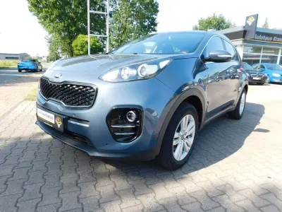 Gebraucht Kia Sportage DREAM-TEAM Edition 132 PS (97 kW) 2018 Planetenblau (metallic) SUV