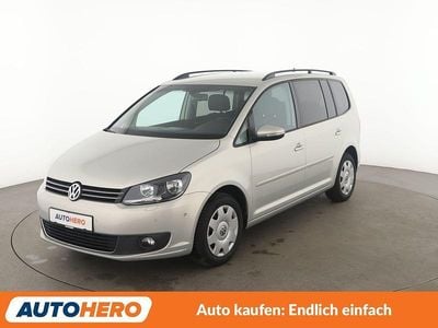Silber Gebraucht 2015 VW Touran Comfortline Van / Kleinbus | 14.470 € (Fairer Preis)