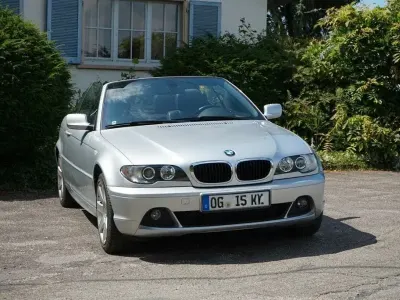 Begagnad BMW 318 Cabriolet Sport Line 150 HK (110 kW) 2006 Silver Cab