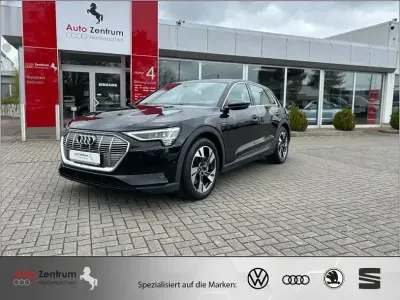 Usata Audi e-tron Ambiente 300 kW (408 CV) 2023 Nero SUV