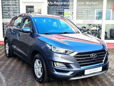 Grau Gebraucht 2019 Hyundai Tucson Trend SUV | 14.462 € (Fairer Preis)