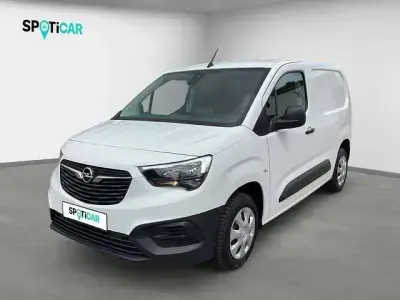 Gebraucht Opel Combo Selection 76 PS (55 kW) 2020 Jade weiss/arktis weiss Van / Kleinbus