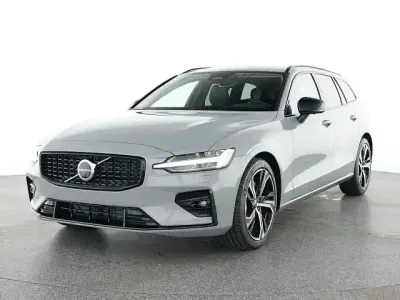 Gebraucht Volvo V60 Plus 197 PS (144 kW) 2025 Grau Kombi