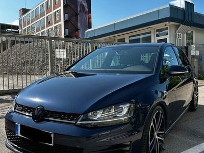 VW Golf VII