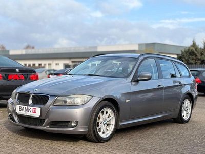Gebraucht BMW 320 Sport Line 163 PS (119 kW) 2011 Grau Kombi