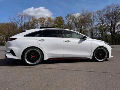 Begagnad Kia ProCeed GT 204 HK (150 kW) 2019 Vit Kombi