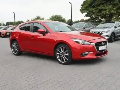 Gebraucht Mazda 3 Exclusive-Line 120 PS (88 kW) 2018 Rot Limousine