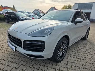Gebraucht Porsche Cayenne 340 PS (250 kW) 2022 Kreide SUV