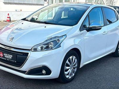 Gebraucht Peugeot 208 Style 82 PS (60 kW) 2018 Weiß Kleinwagen