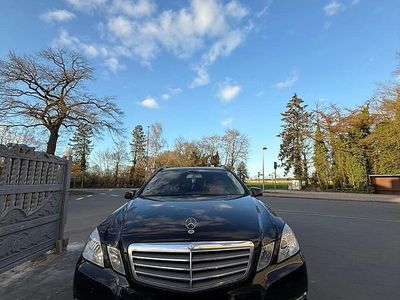 Mercedes E220