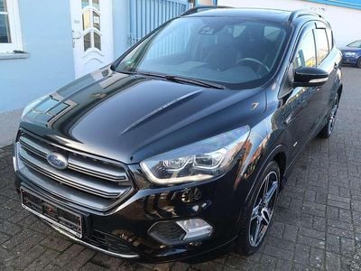 Gebraucht Ford Kuga ST-Line 242 PS (177 kW) 2018 Iridiumschwarz metallic SUV