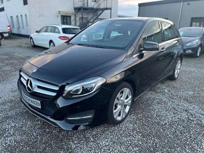 Mercedes B200