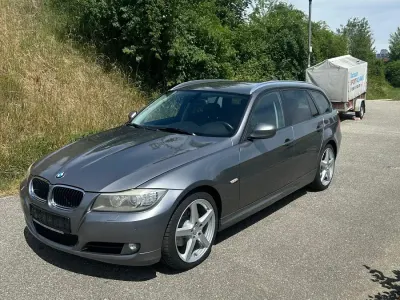 Gebraucht BMW 320 184 PS (135 kW) 2010 Grau Kombi