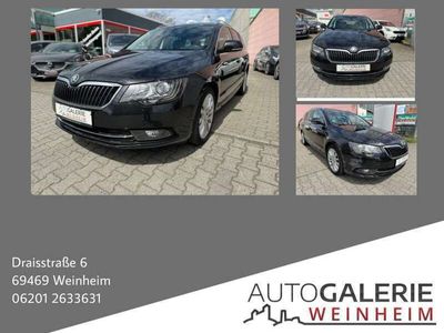 gebraucht Skoda Superb CombiExclusive/AUT/NAVI/SHZ/MFL/PDC/Bi-Xen