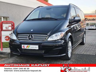 Schwarz Gebraucht 2009 Mercedes Viano Van / Kleinbus | 13.990 € (Fairer Preis)