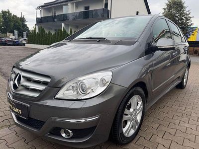 Mercedes B200