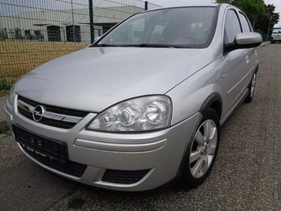 Silber Gebraucht 2005 Opel Corsa Edition Kleinwagen | 2.500 € (Fairer Preis)
