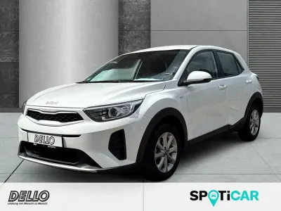 Gebraucht Kia Stonic Edition 7 84 PS (61 kW) 2022 Weiß SUV