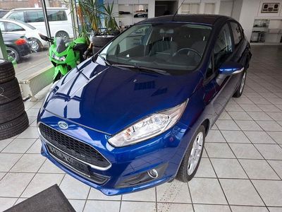 Gebraucht Ford Fiesta Trend 75 PS (55 kW) 2017 Blau Kleinwagen
