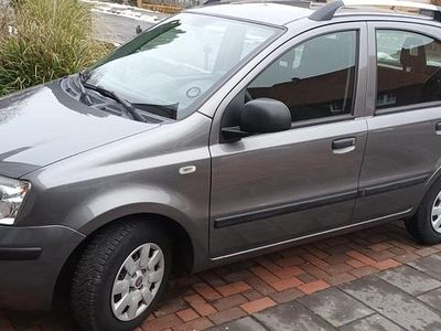Gebraucht Fiat Panda 69 PS (50 kW) 2012 Grau Kleinwagen